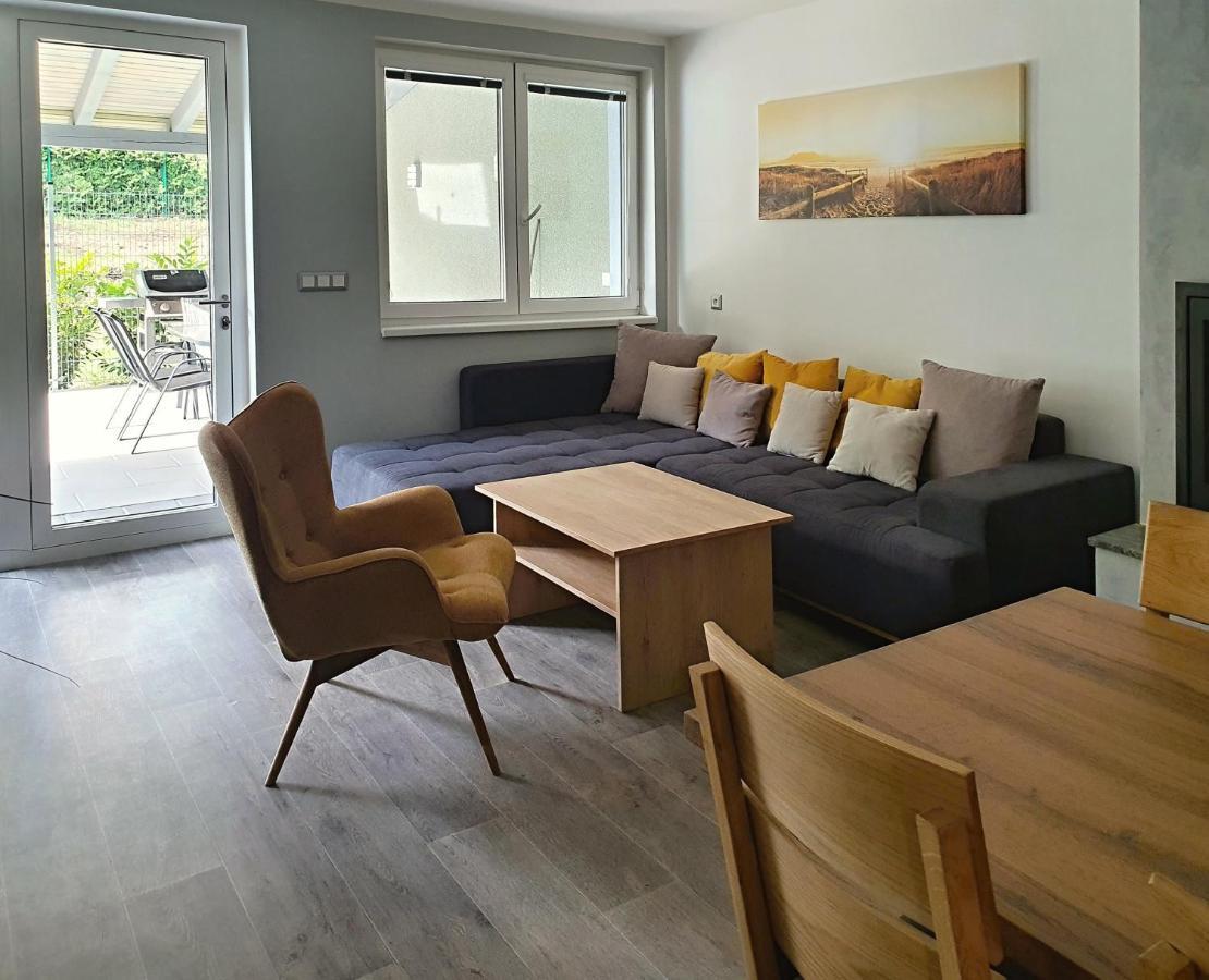 Rezidence Belehradska Apartment Most Bagian luar foto