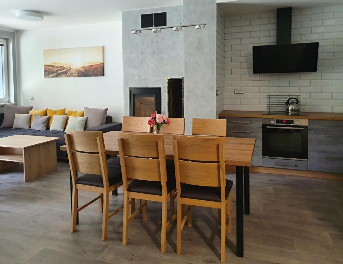 Rezidence Belehradska Apartment Most Bagian luar foto