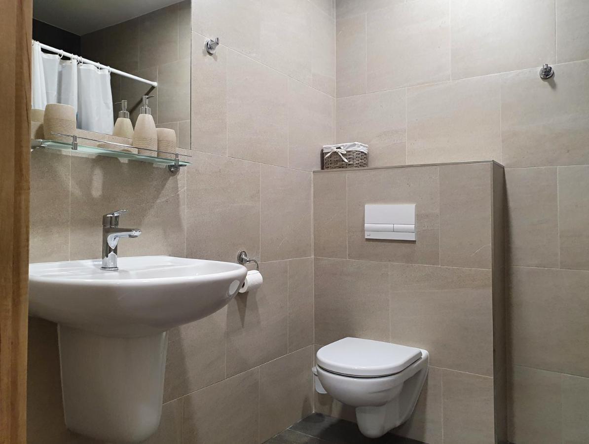 Rezidence Belehradska Apartment Most Bagian luar foto